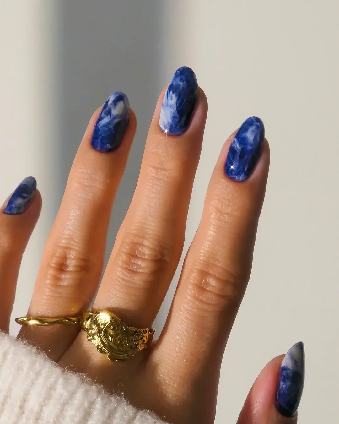 30 Simple Blue Nail Designs for a Clean and Elegant Look — GlowNailDesigns