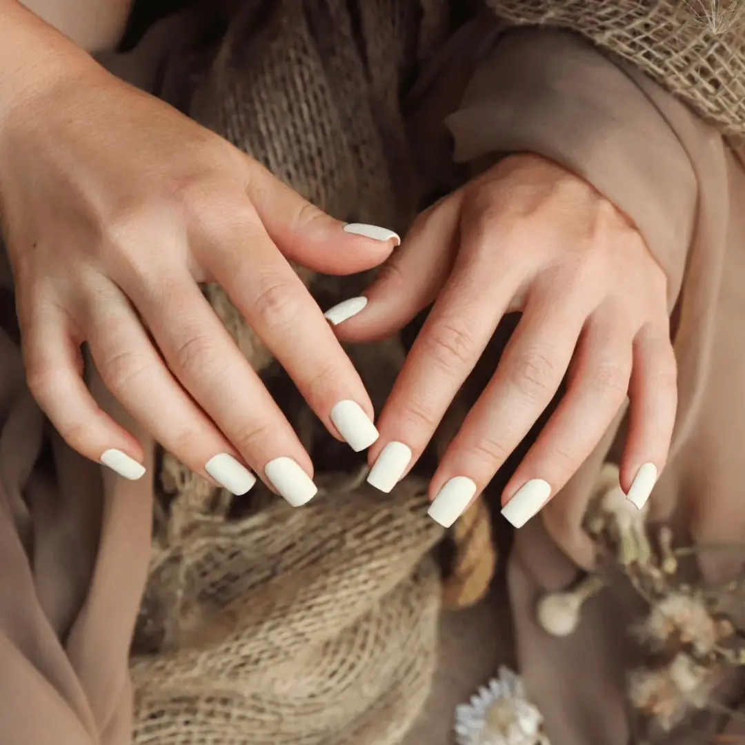 20 Elegant Nude Almond Nail Designs for a Soft Feminine Look — GlowNailDesigns