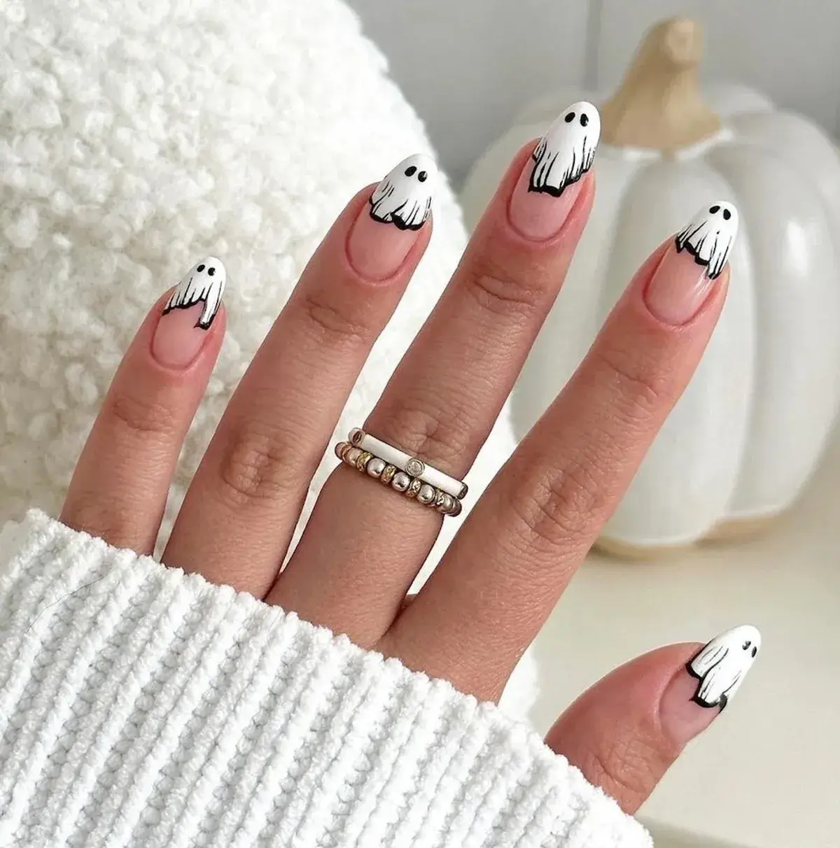 20 Trendy Halloween Nail Looks That Will Be Everywhere This Fall — GlowNailDesigns