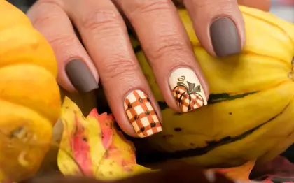 25 Short Halloween Nail Ideas That Are Cute, Stylish, and Easy to Wear — GlowNailDesigns