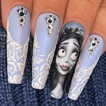 20 Trendy Halloween Nail Looks That Will Be Everywhere This Fall — GlowNailDesigns