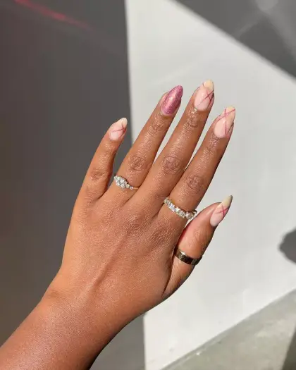 25 Cute Glitter Nails Ideas for a Sparkly Everyday Look — GlowNailDesigns