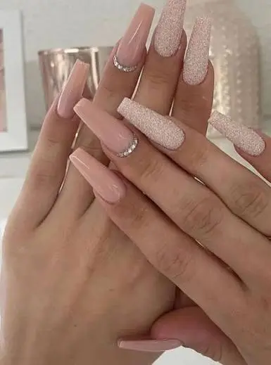 30 Simple Coffin Nail Designs That Are Easy to Copy — GlowNailDesigns