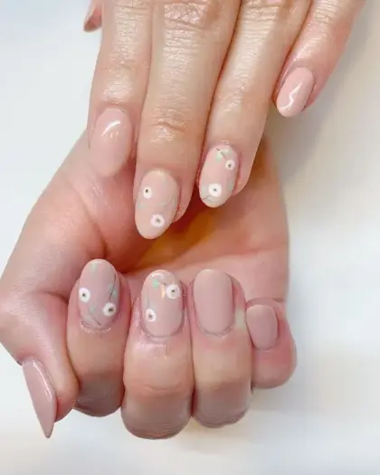 25 Elegant Wedding Nails Ideas for a Timeless Bridal Look — GlowNailDesigns