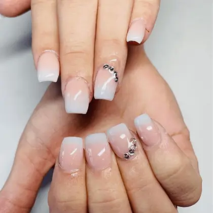 20 Elegant Nude Almond Nail Designs for a Soft Feminine Look — GlowNailDesigns
