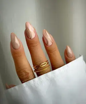 30 Simple Short Nail Designs Anyone Can Try at Home — GlowNailDesigns