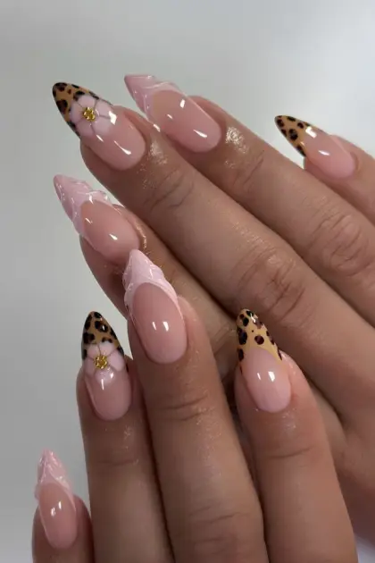 25 Short Pink Nail Designs That Are Easy to Wear Year-Round — GlowNailDesigns
