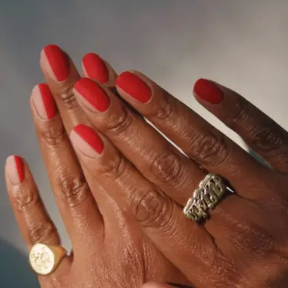 20 Short Red Nail Ideas for an Elegant Everyday Manicure — GlowNailDesigns