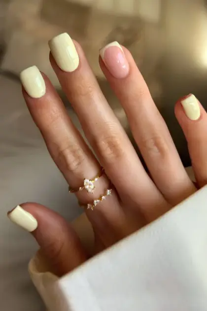 15 Simple French Tip Nail Designs with a Modern Twist — GlowNailDesigns