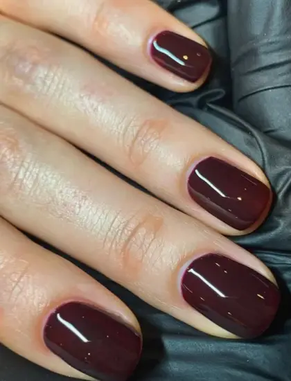 30 Simple Acrylic Nail Designs for Beginners with Chic and Modern Looks — GlowNailDesigns