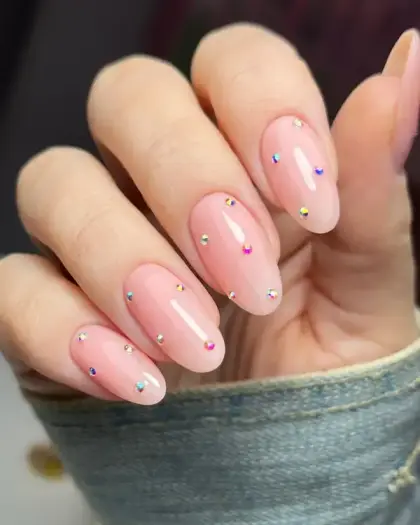 25 Simple Nail Ideas for Short Nails That Look Cute and Classy — GlowNailDesigns