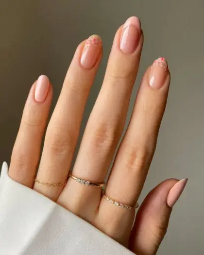30 Simple Spring Nail Designs That Are Easy to Copy at Home — GlowNailDesigns