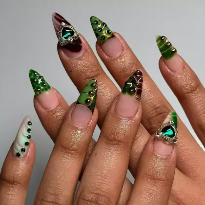 30 Cute Chrome Nail Designs That Look Stunning on Short Nails — GlowNailDesigns