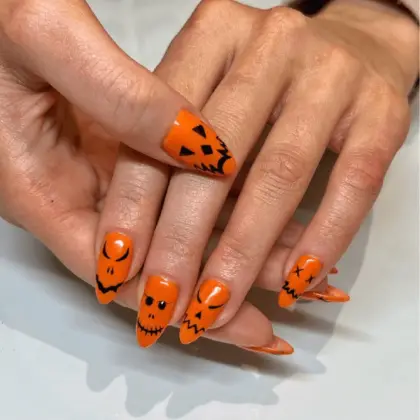 20 Trendy Halloween Nail Looks That Will Be Everywhere This Fall — GlowNailDesigns
