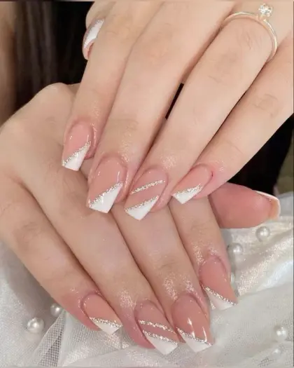 30 Simple Acrylic Nail Designs for Beginners with Chic and Modern Looks — GlowNailDesigns