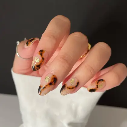 30 Cute Fall Nail Ideas to Try This Autumn Season — GlowNailDesigns