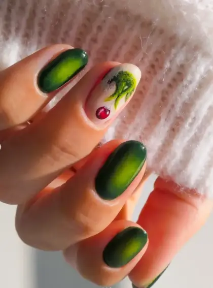 20 Classy Christmas Nails for an Elegant Holiday Look — GlowNailDesigns