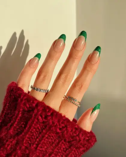 25 Cute Christmas Nails Ideas to Make Your Holiday Manicure Stand Out — GlowNailDesigns