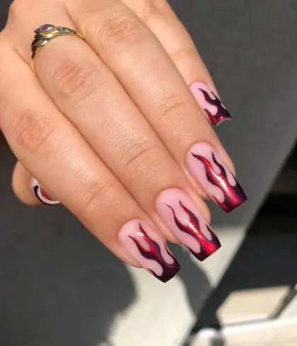 20 Simple Chrome Nail Ideas for Beginners to Try This Season — GlowNailDesigns