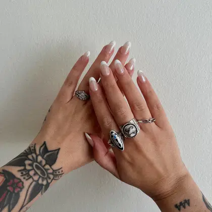 20 Simple Chrome Nail Ideas for Beginners to Try This Season — GlowNailDesigns