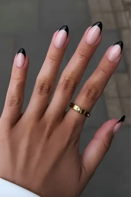25 Trendy Black Nail Designs That Make a Bold Statement — GlowNailDesigns