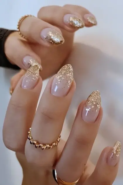 20 Classy Glitter Nails for Weddings, Parties, and Special Events — GlowNailDesigns