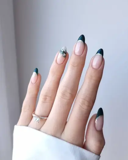 25 Short Acrylic Nail Designs That Look Stylish and Feel Practical — GlowNailDesigns