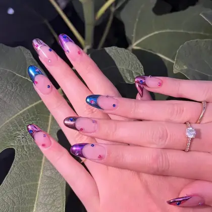 25 Cute Glitter Nails Ideas for a Sparkly Everyday Look — GlowNailDesigns