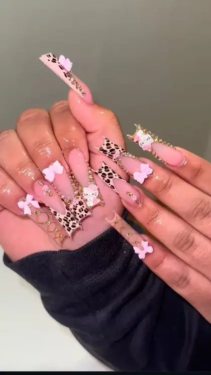 25 Cute Acrylic Nail Ideas for Everyday Wear That Are Easy to Copy — GlowNailDesigns
