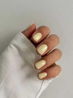 30 Simple Short Nail Designs Anyone Can Try at Home — GlowNailDesigns