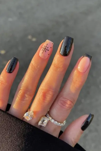 25 Black Nail Ideas for Every Season That Are Chic and Easy to Copy — GlowNailDesigns