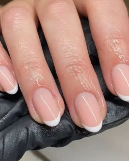 30 Simple French Tip Nail Designs That Never Go Out of Style — GlowNailDesigns