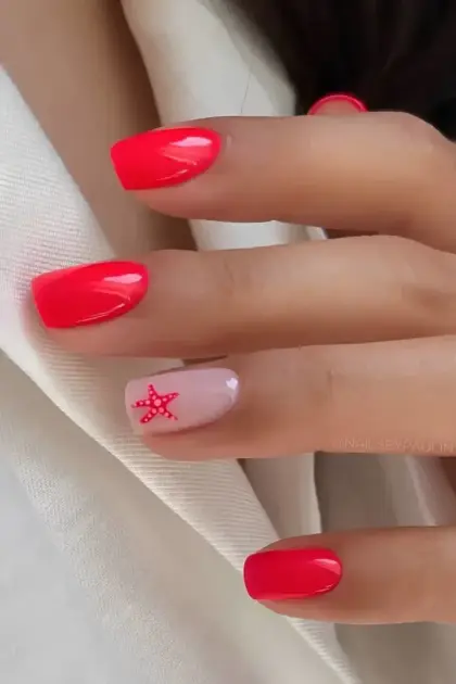 20 Short Red Nail Ideas for an Elegant Everyday Manicure — GlowNailDesigns
