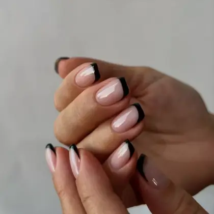 25 Cute French Tip Nails Ideas for a Chic and Timeless Manicure — GlowNailDesigns