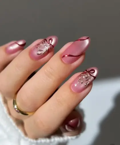 30 Simple Christmas Nail Designs Anyone Can Recreate at Home — GlowNailDesigns