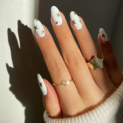 25 Cute White Nail Ideas for a Clean and Minimalist Manicure — GlowNailDesigns