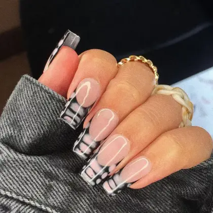 25 Cute French Tip Nails Ideas for a Chic and Timeless Manicure — GlowNailDesigns
