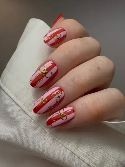 25 Cute Christmas Nails Ideas to Make Your Holiday Manicure Stand Out — GlowNailDesigns