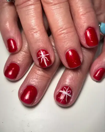 25 Cute Christmas Nails Ideas to Make Your Holiday Manicure Stand Out — GlowNailDesigns