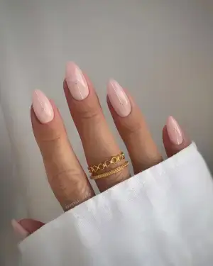 30 Simple Short Nail Designs Anyone Can Try at Home — GlowNailDesigns