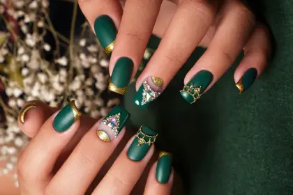 25 Short French Tip Nail Ideas That Look Clean and Elegant — GlowNailDesigns