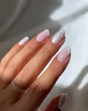 15 Simple French Tip Nail Designs with a Modern Twist — GlowNailDesigns