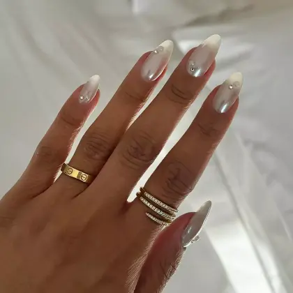 25 Cute White Nail Ideas for a Clean and Minimalist Manicure — GlowNailDesigns