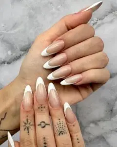 30 Simple French Tip Nail Designs That Never Go Out of Style — GlowNailDesigns