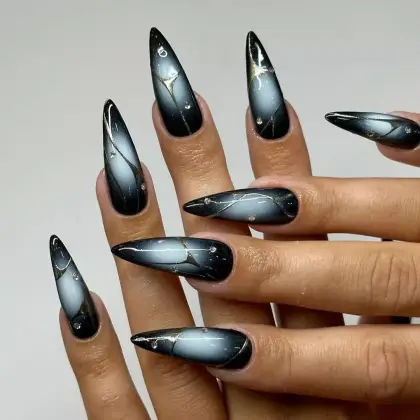 20 Simple Black Nail Designs for a Minimalist Yet Classy Look — GlowNailDesigns