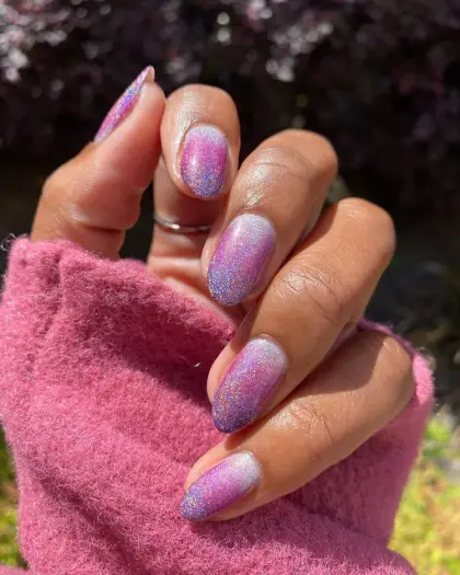 25 Cute Glitter Nails Ideas for a Sparkly Everyday Look — GlowNailDesigns