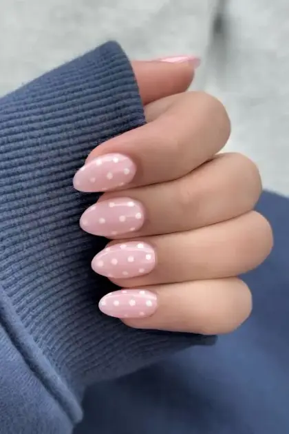 25 Short Pink Nail Designs That Are Easy to Wear Year-Round — GlowNailDesigns