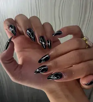 30 Cute Black Nail Ideas for Short Nails You'll Want to Try — GlowNailDesigns