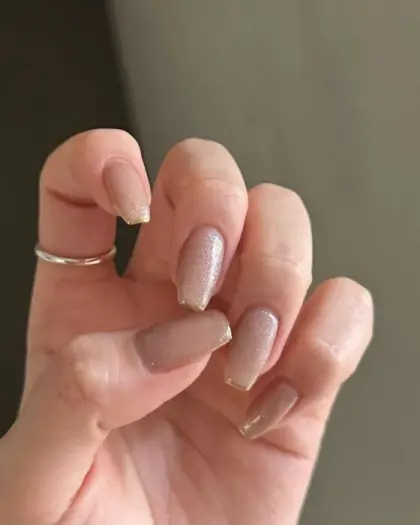 25 Short Glitter Nail Ideas That Make Small Nails Shine — GlowNailDesigns