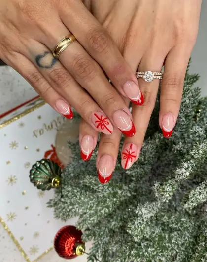 25 Cute Christmas Nails Ideas to Make Your Holiday Manicure Stand Out — GlowNailDesigns